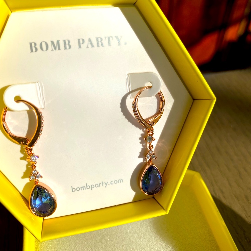 Bomb Party Sapphire Earings